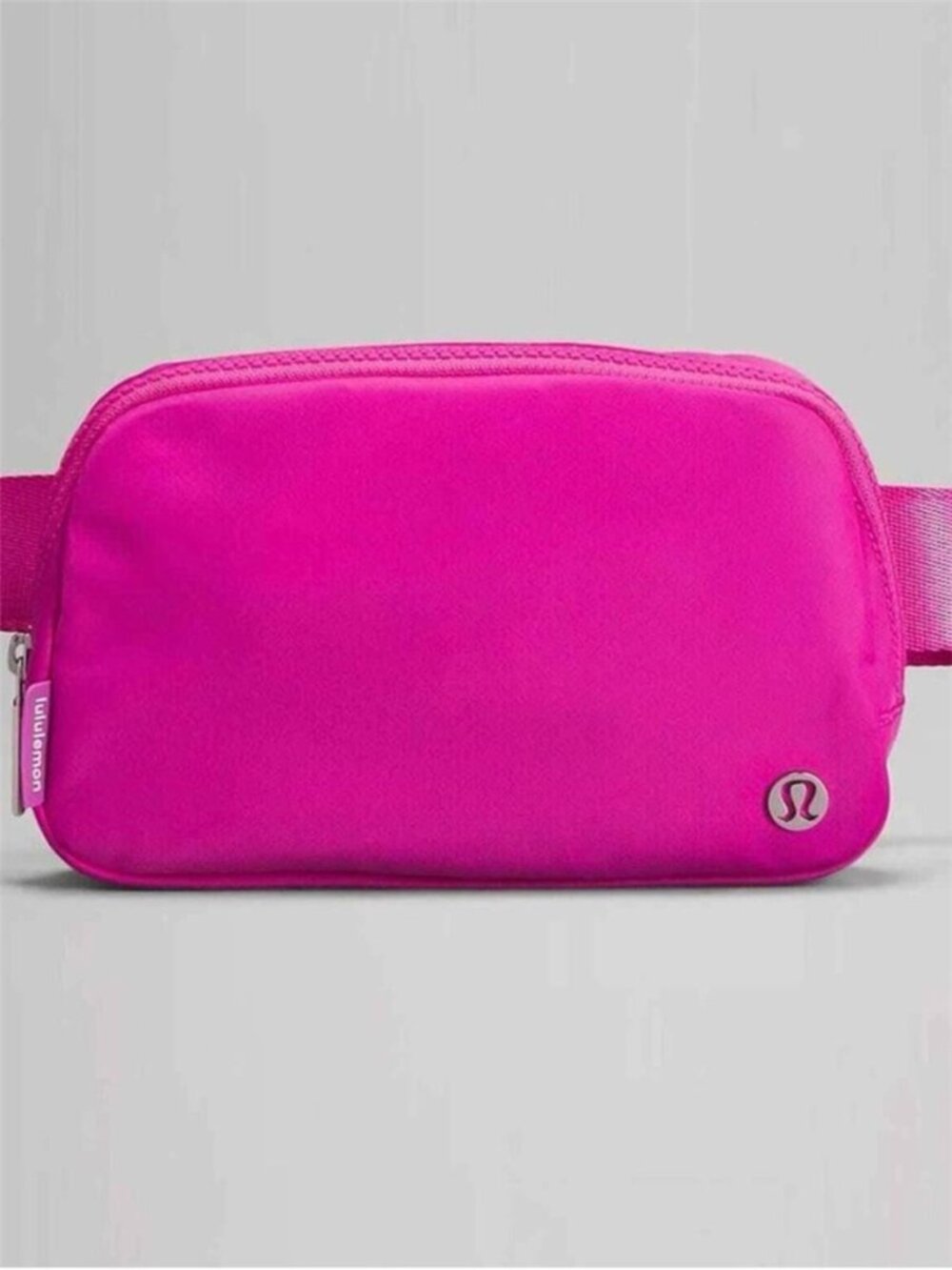 lululemon athletica Hot Pink Belt Bag NEW Color Cranberry NEW